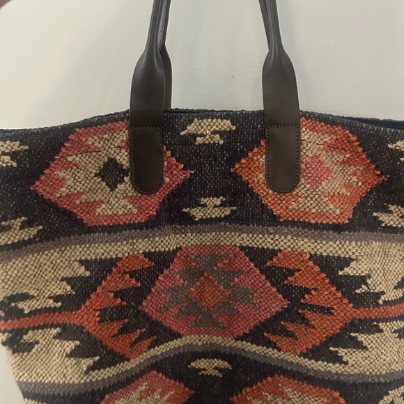 J. Jill ~ Gorgeous Southwestern Jacquard Tote ~ - Picture 5 of 7